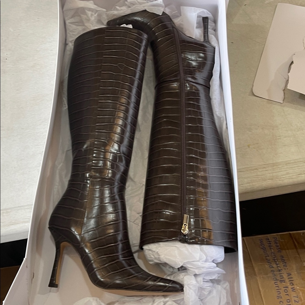 Women's Gemini Tall Heeled Boot BRAND NEW Alligator Croc Pattern